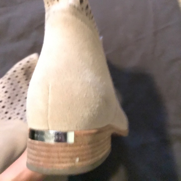 Michael Kors booties - Picture 3 of 5